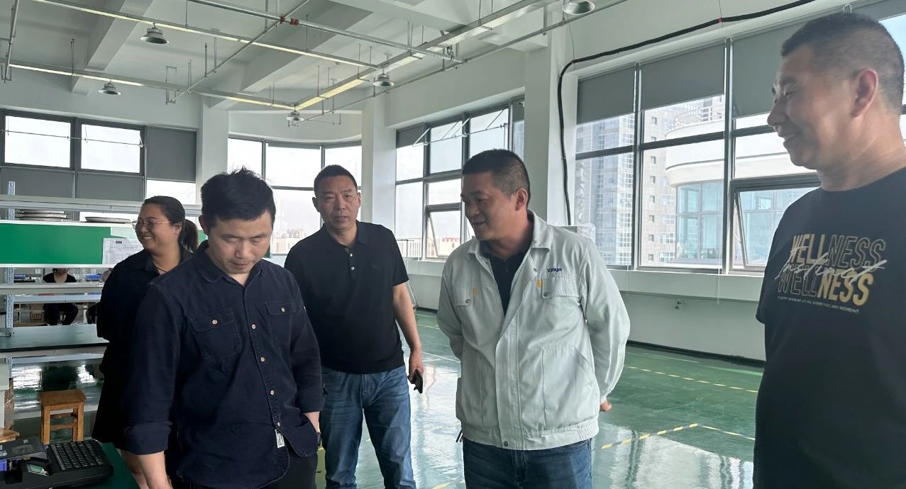 热烈欢迎苏州新亚电通股份有限公司事业部协理胡泽成莅临苏州曼光